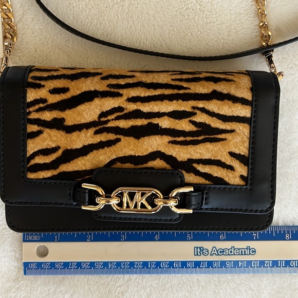 Michael Kors Heather Animal Print Black Leather Crossbody NEW - Picture 2 of 8